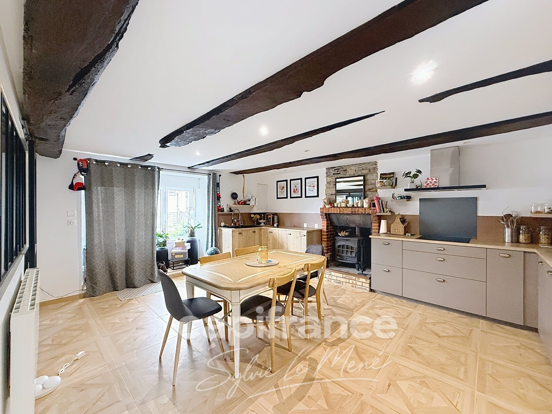 Maison à vendre, 123m², Évellys