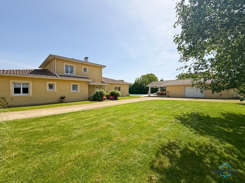 Maison à vendre, 202m², Aire-sur-l'Adour