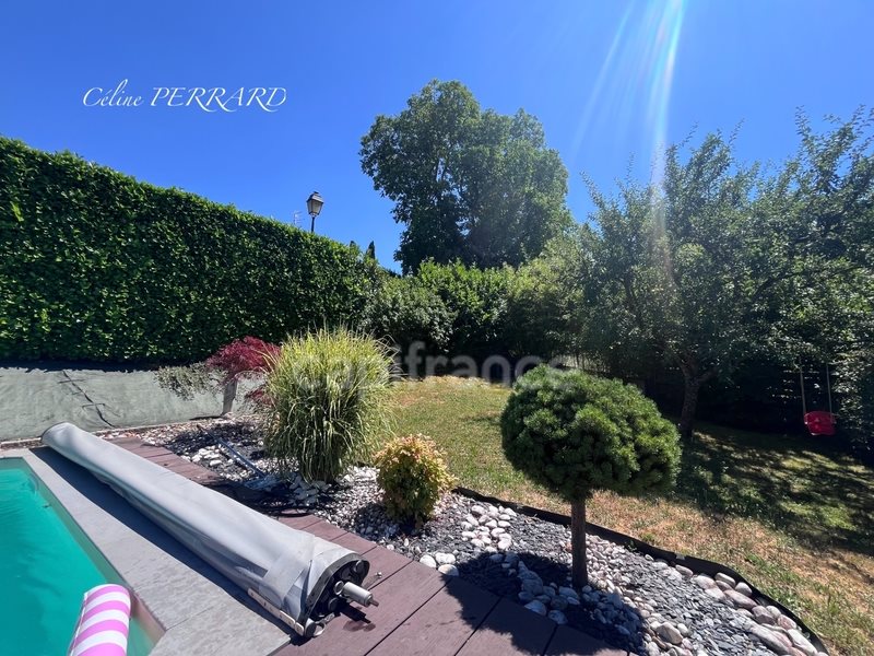 Maison à vendre, 230m², Saint-Cergues