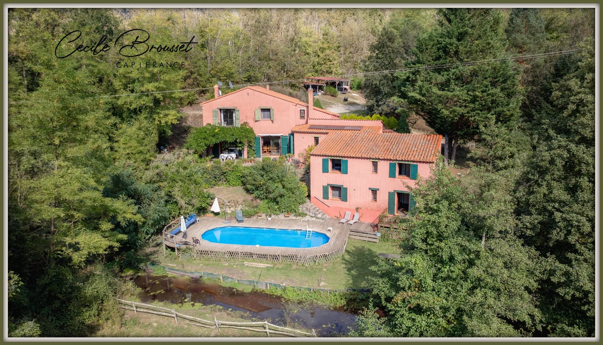 Maison à vendre, 274m², Saint-Laurent-de-Cerdans