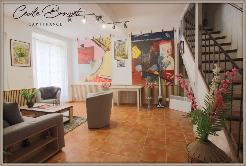 Maison à vendre, 130m², Saint-Laurent-de-Cerdans