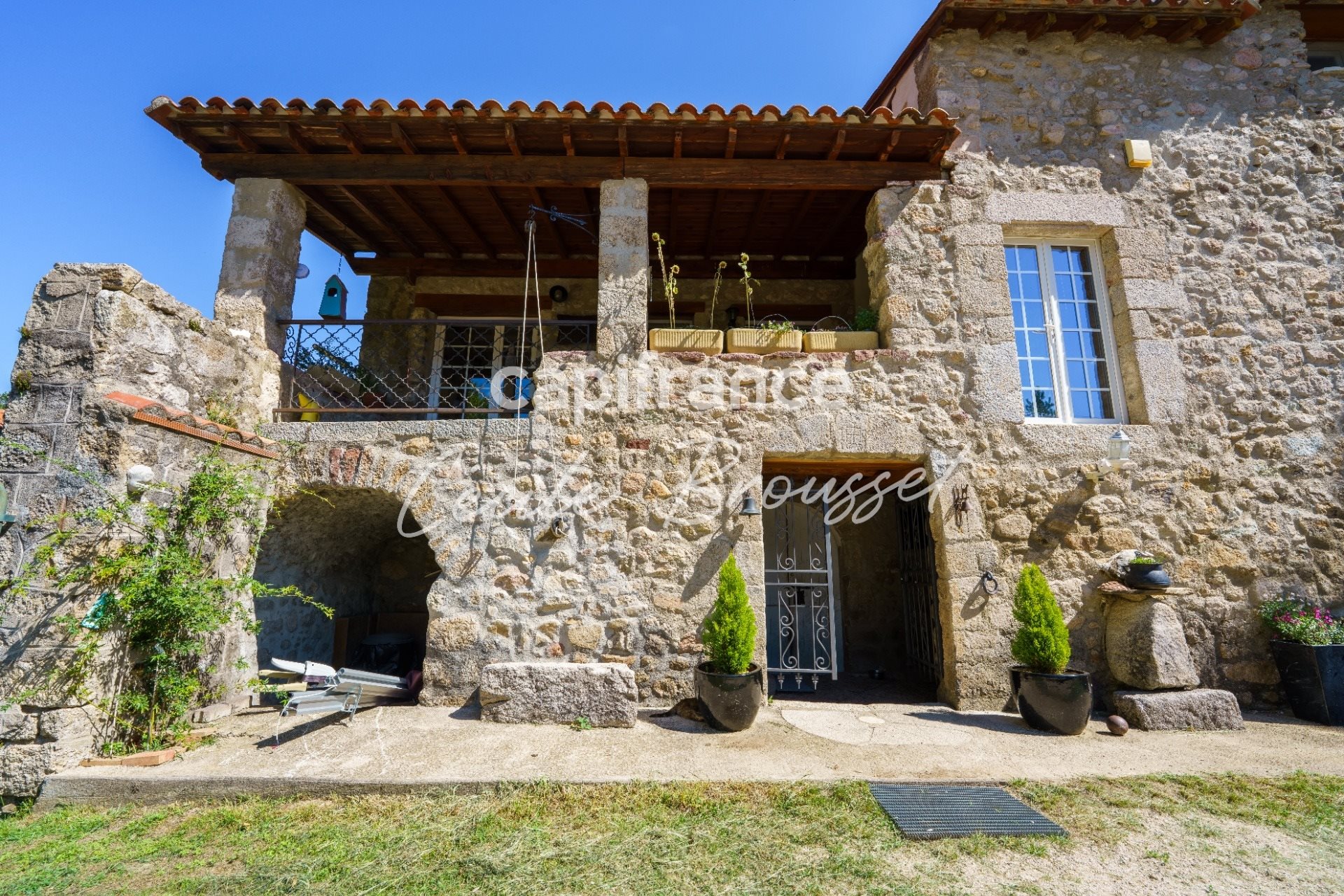 Maison à vendre, 243m², Saint-Laurent-de-Cerdans
