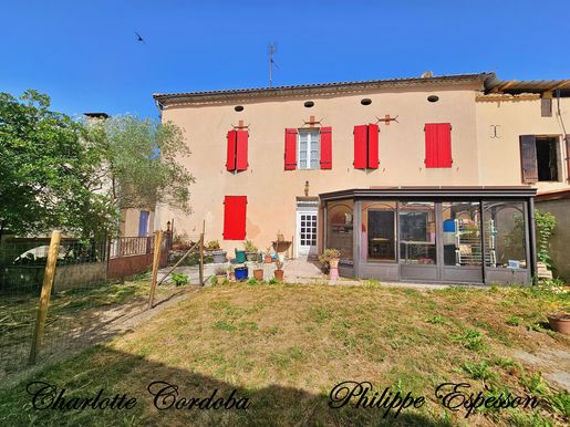 Maison 7 pièces 156 m² · à Couthures-sur-Garonne · 156 m² · 159 900 €