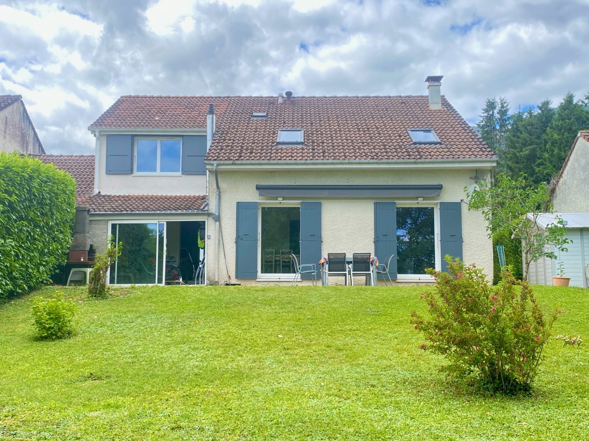 Maison à vendre, 126m², Echenevex