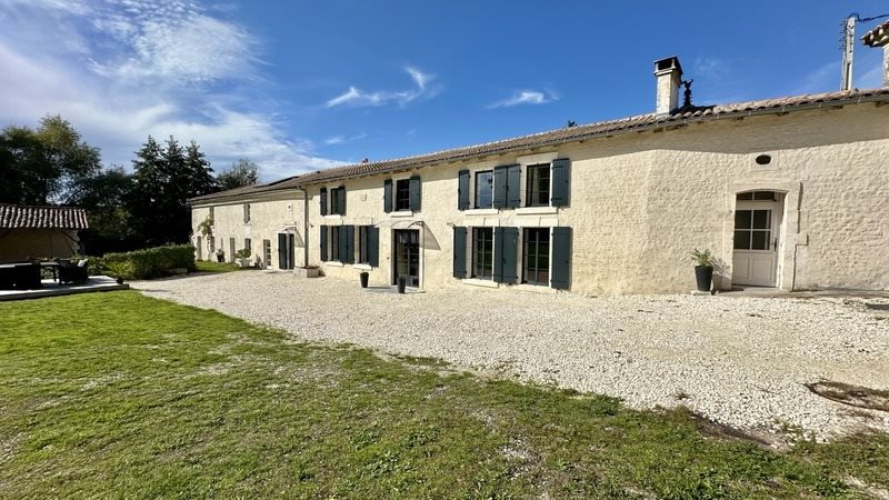 Maison à vendre, 235m², Challignac