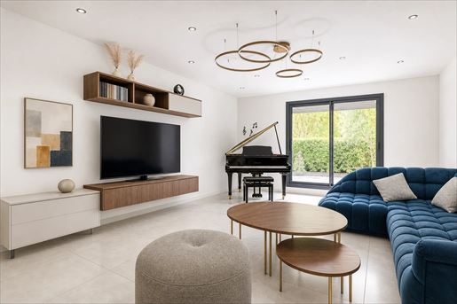 Appartement 6 pièces 151 m² · à Saint-Cloud · 151 m² · 1 315 000 €