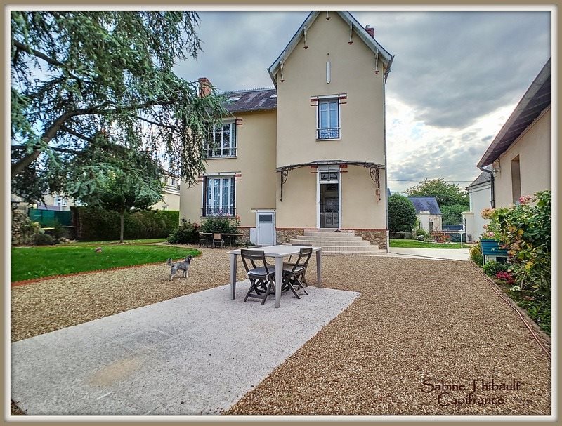 Maison à vendre, 196m², Aubigné-Racan