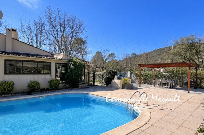Maison à vendre, 105m², Bagnols-en-Forêt