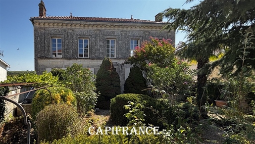 Maison 7 pièces 135 m² · à Port-d'Envaux · 135 m² · 365 800 €