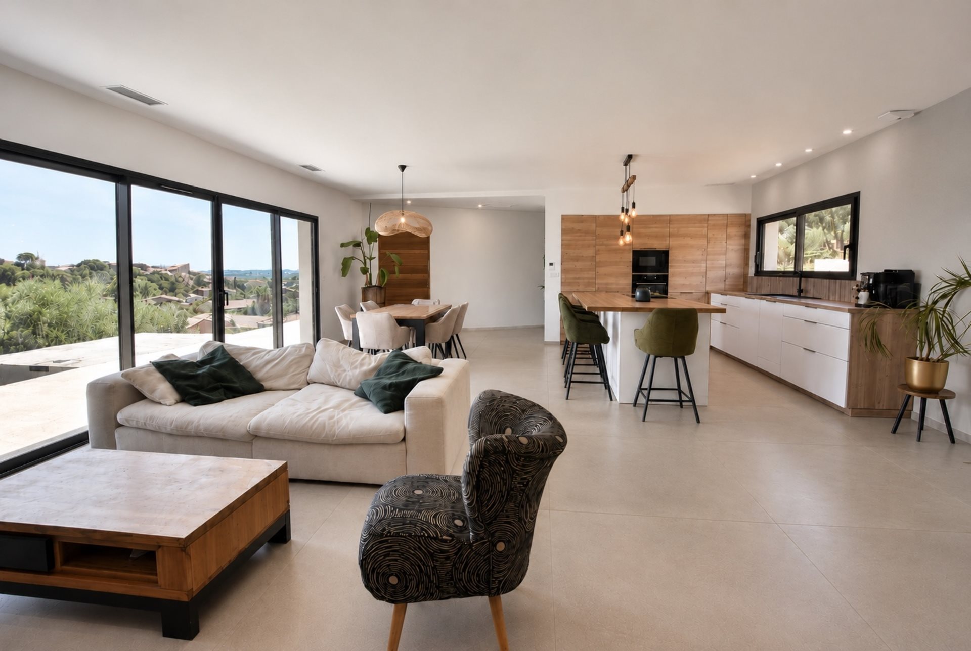 Maison à vendre, 193m², Roujan
