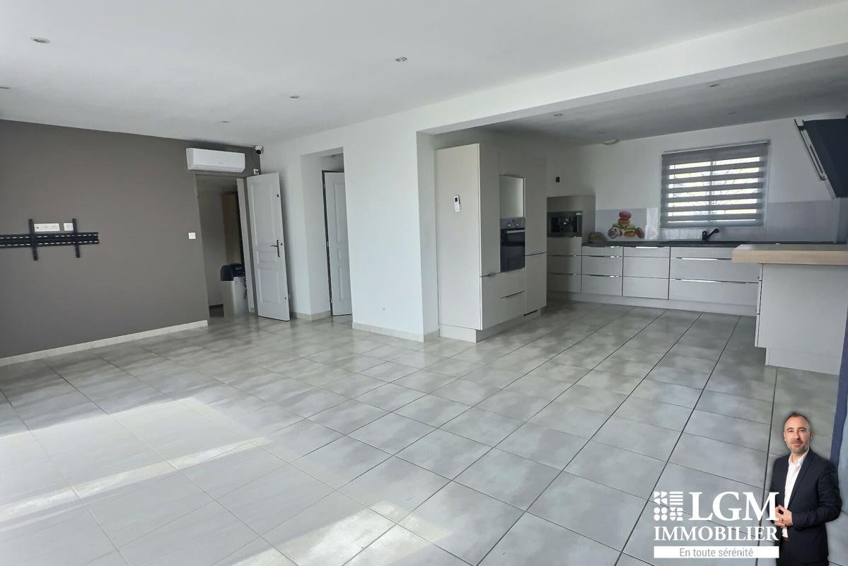 Maison à vendre, 94m², Milhaud