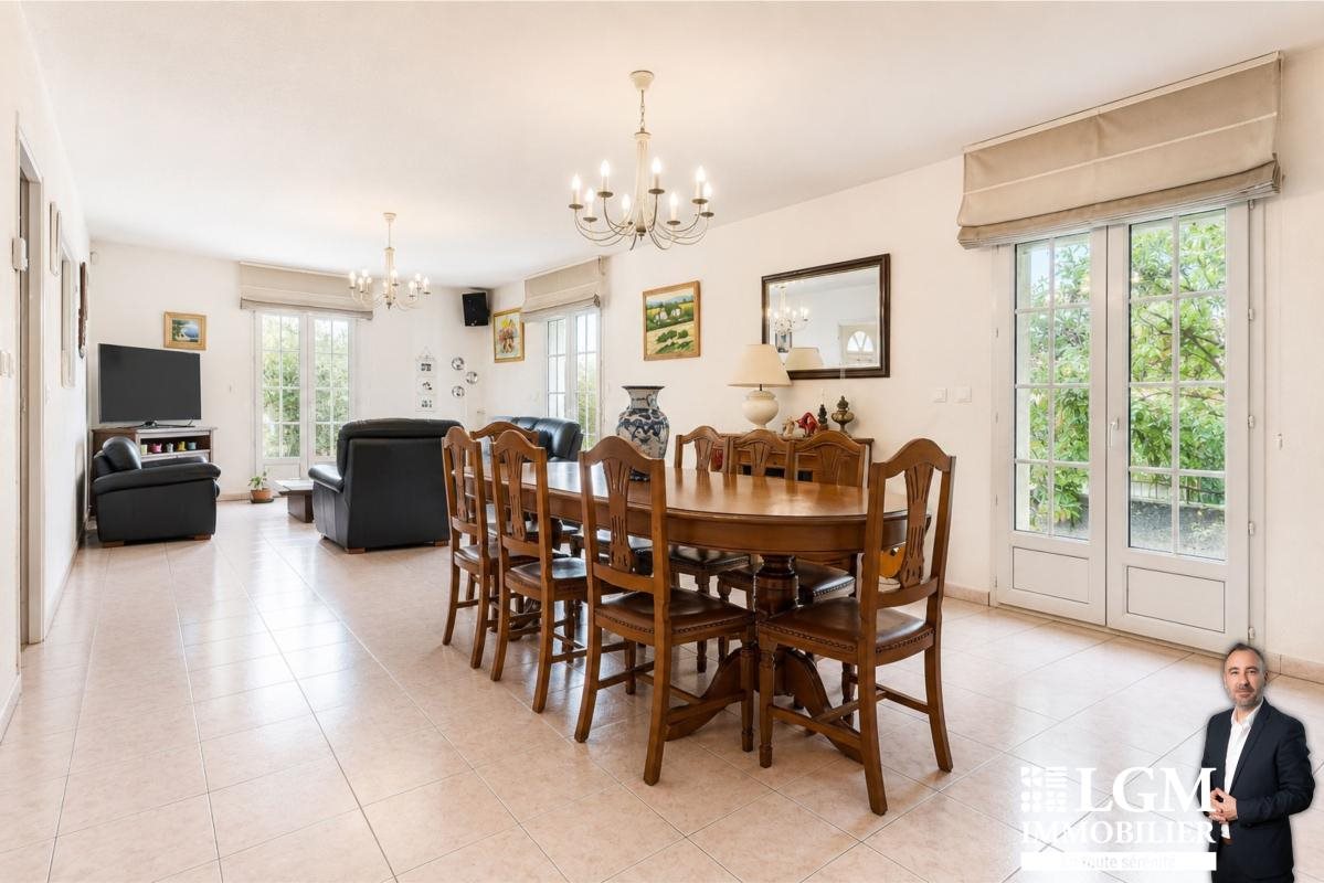 Maison à vendre, 152m², Lunel
