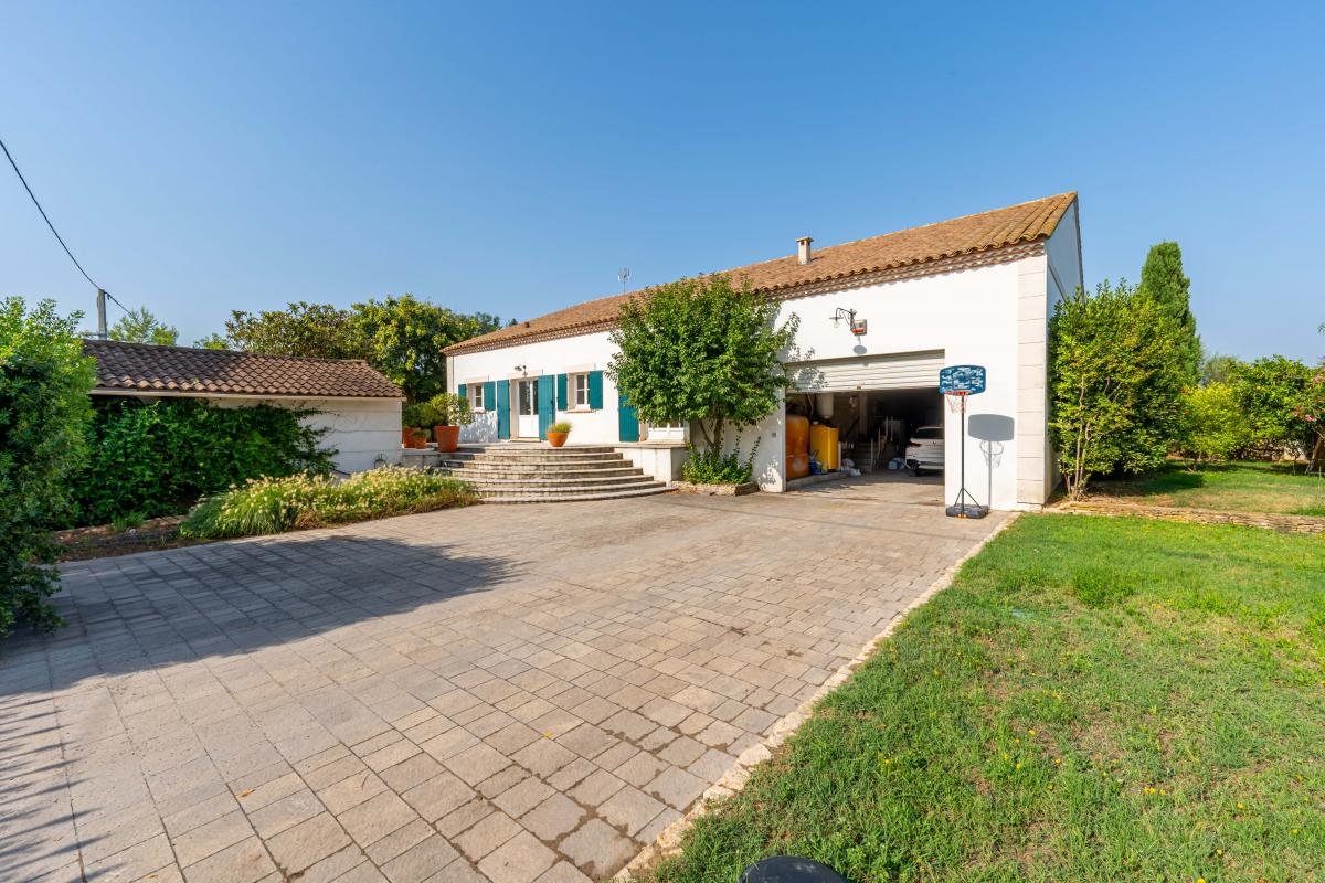 Maison à vendre, 214m², Saint-Laurent-d'Aigouze