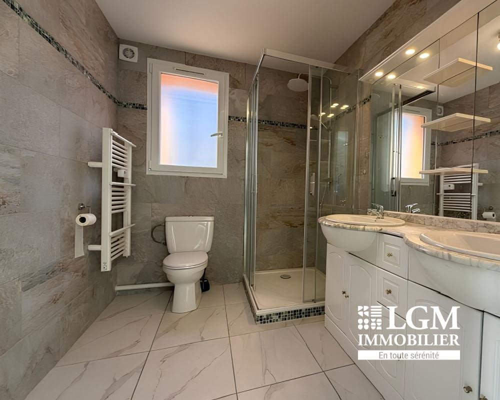 Maison à vendre, 115m², Pont-du-Château