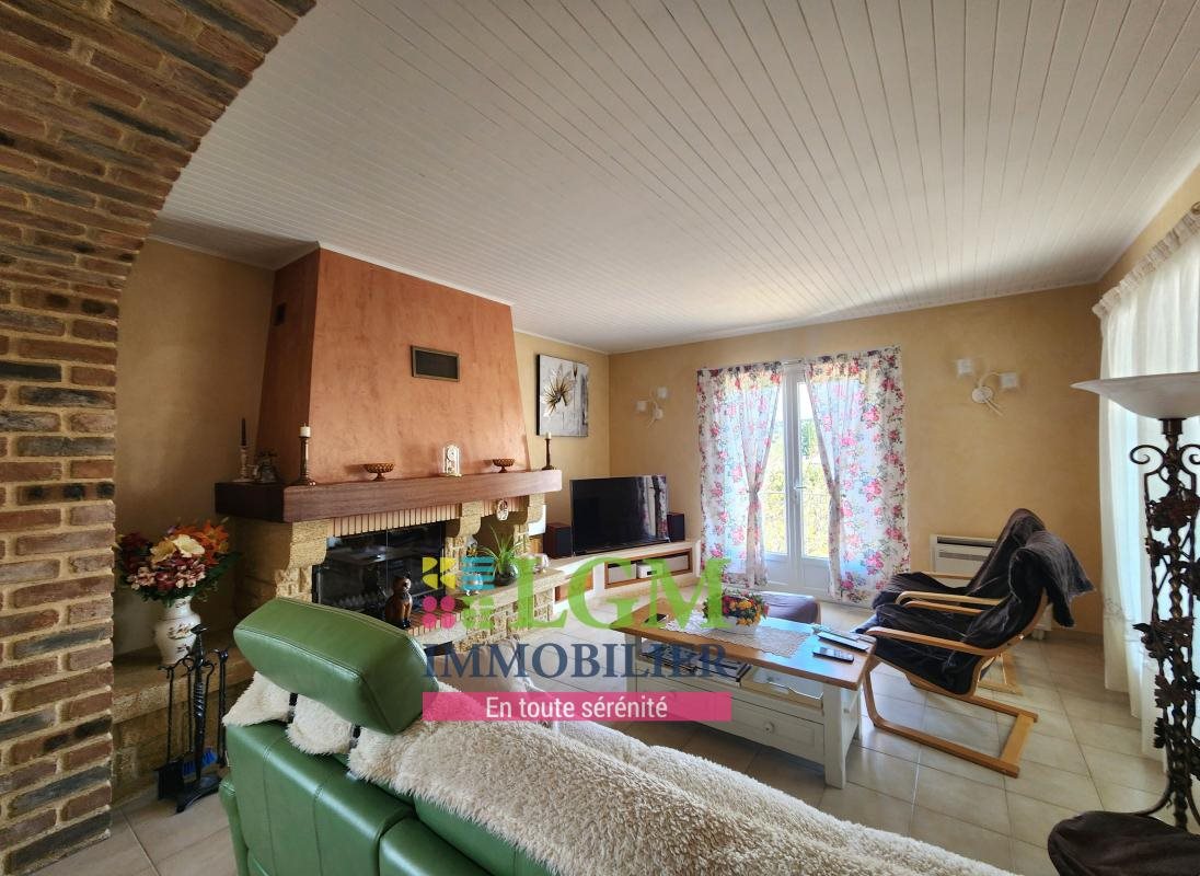 Maison à vendre, 236m², Saint-Privat-des-Vieux