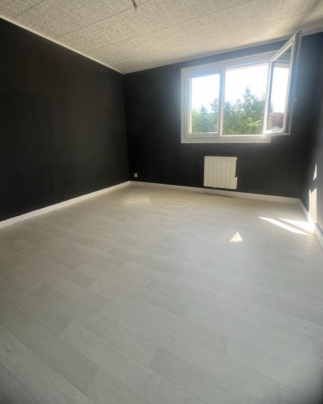 Appartement à vendre, 661m², Vic-le-Comte