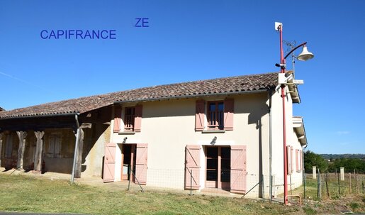 Maison 5 pièces 270 m² · à Saint-Nicolas-de-la-Grave · 270 m² · 222 000 €