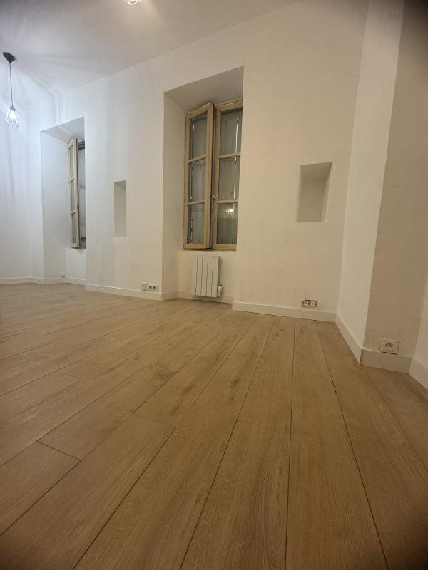Appartement à vendre, 20m², Aubenas