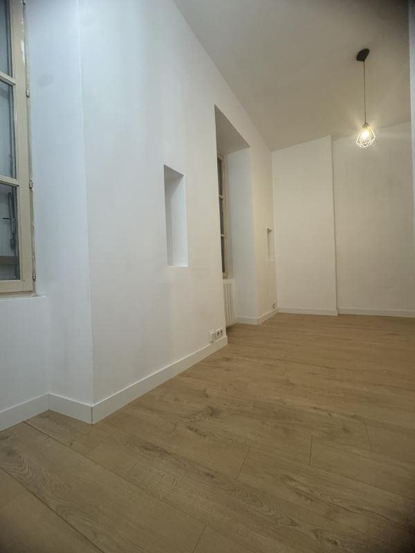 Appartement à vendre, 20m², Aubenas