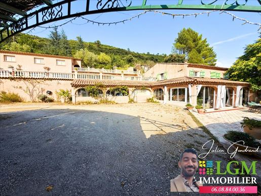 Maison 6 pièces 285 m² · à Saint-Jean-de-Valériscle · 285 m² · 399 000 €