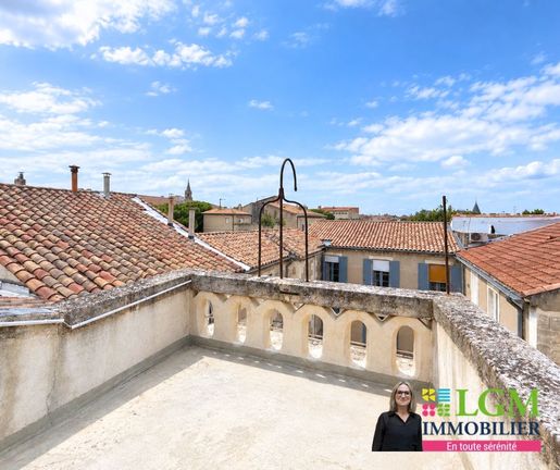 Appartement 3 pièces 82 m² · à Nîmes · 82 m² · 240 000 €