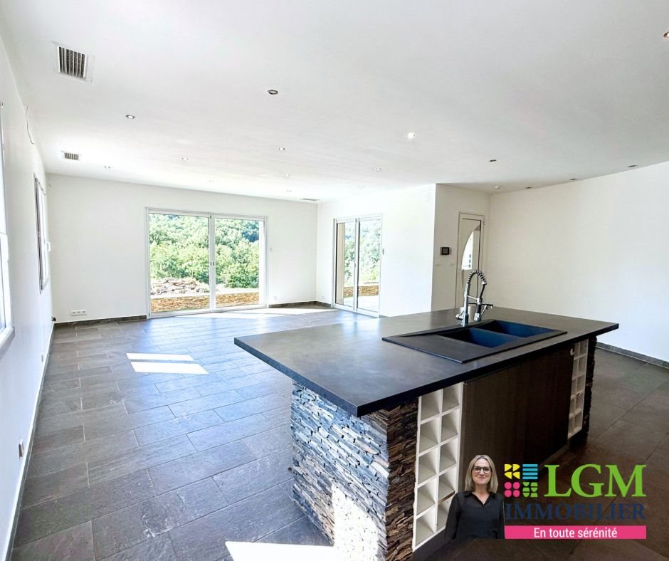 Maison à vendre, 136m², Meyrannes