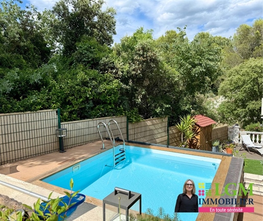 5 pièces 103 m² · à Nîmes · 103 m² · 310 000 €