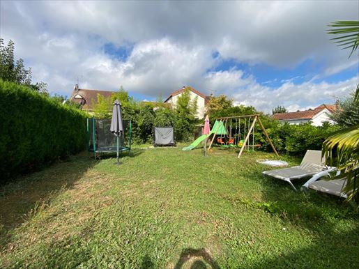 Maison 5 pièces 120 m² · à Saint-Brice-sous-Forêt · 120 m² · 399 000 €