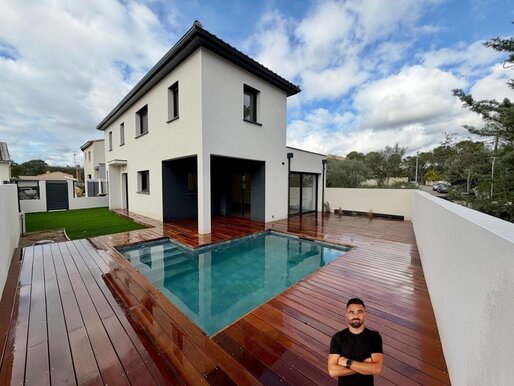 Maison 5 pièces 124 m² · à Vergèze · 124 m² · 460 000 €
