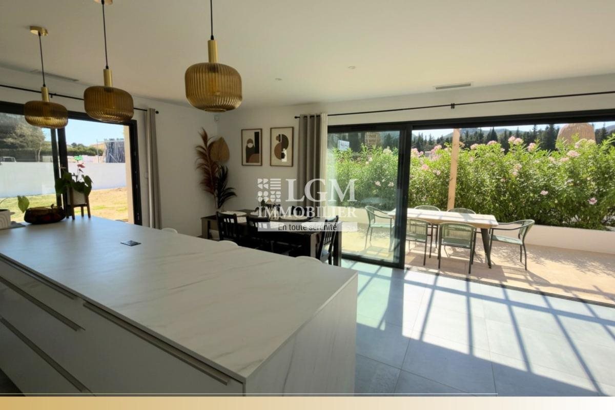 Maison à vendre, 107m², Rochefort-du-Gard