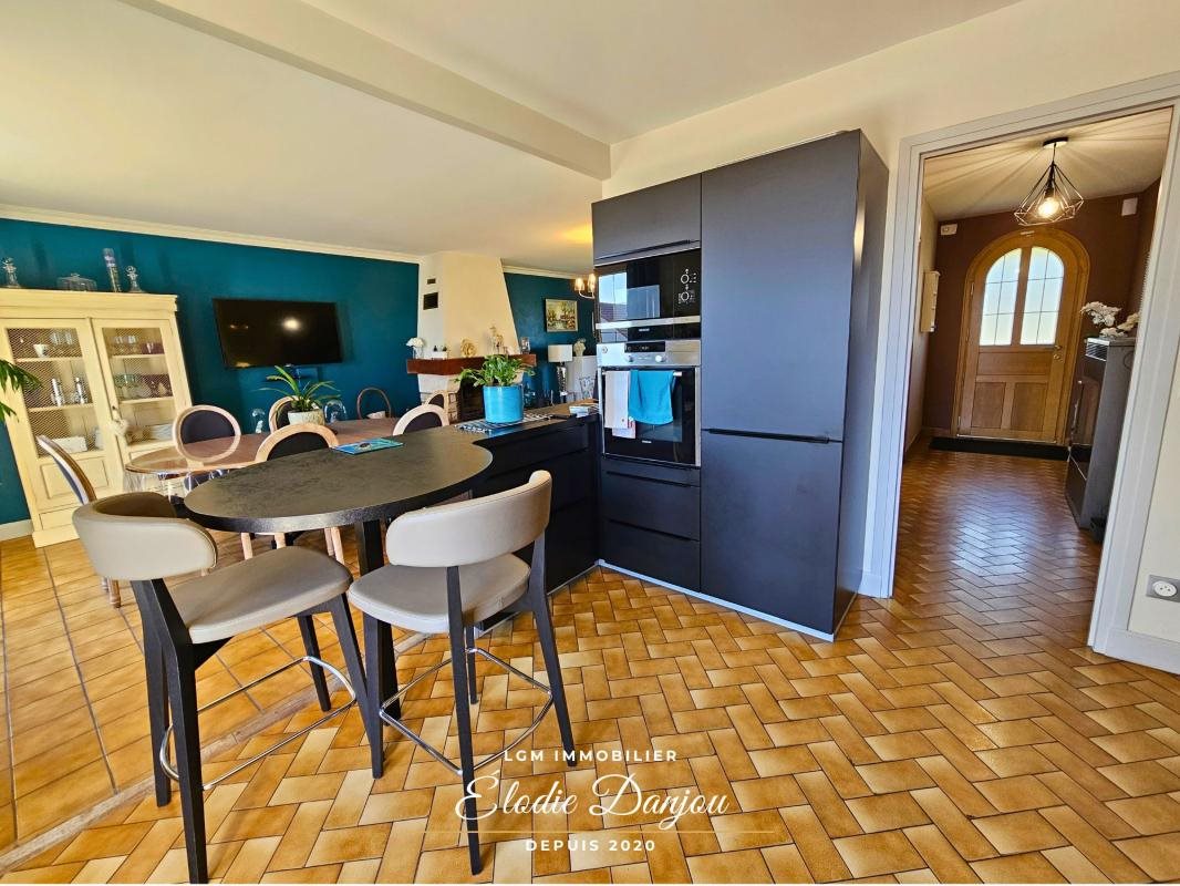 Maison à vendre, 132m², Cloyes-les-Trois-Rivières