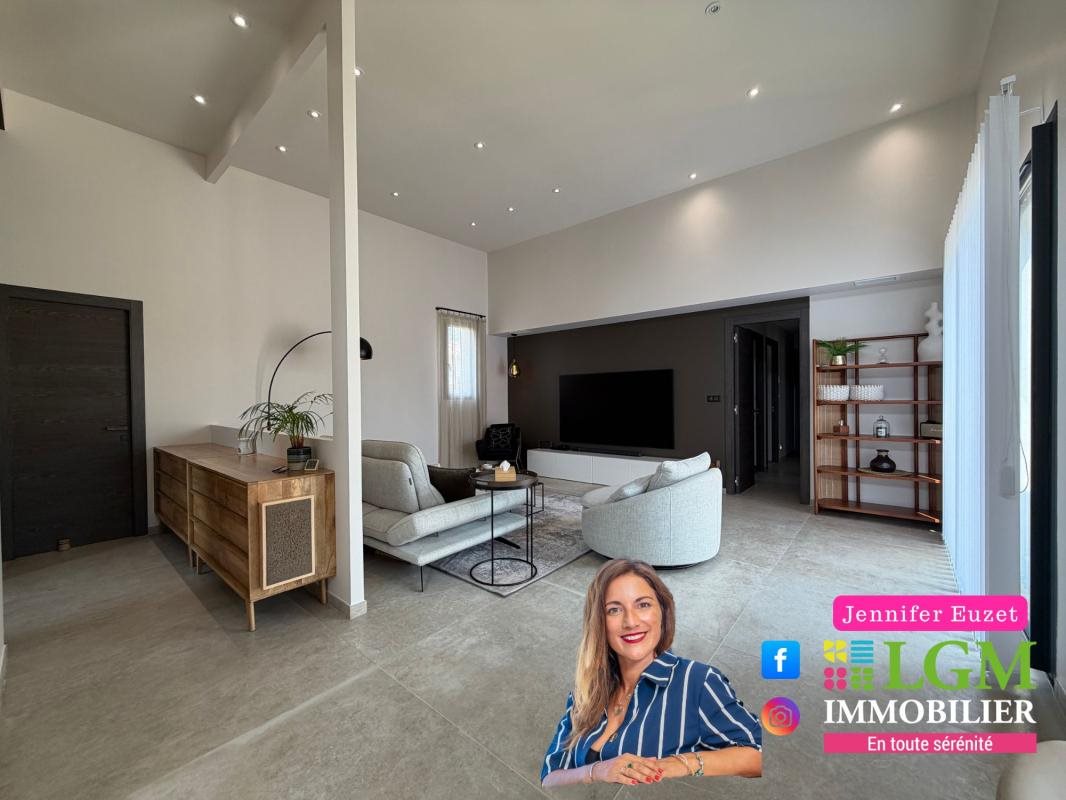 Maison à vendre, 142m², Sussargues