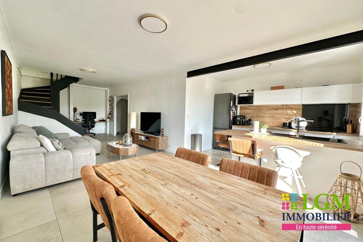 Maison à vendre, 175m², Bellegarde