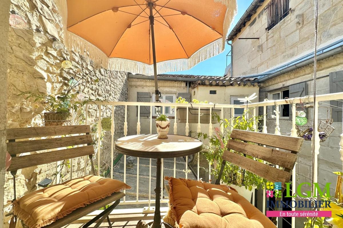 Appartement à vendre, 100m², Nîmes