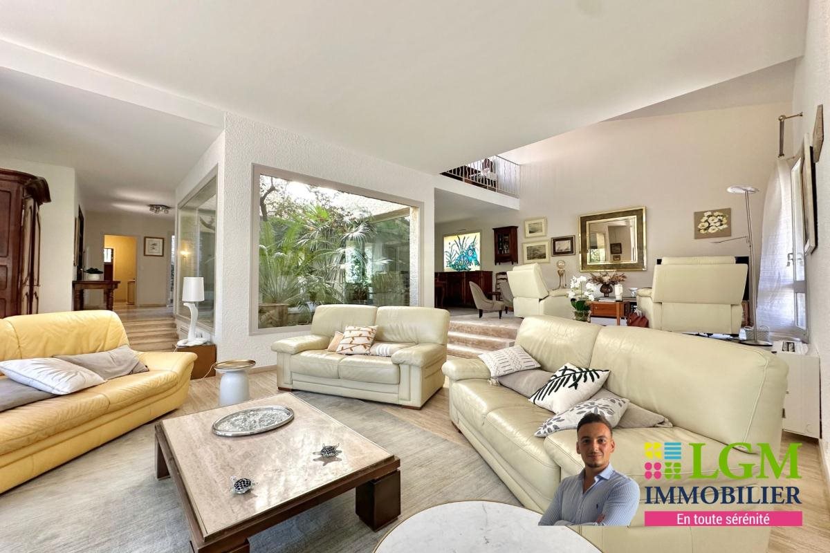 Maison à vendre, 226m², Nîmes