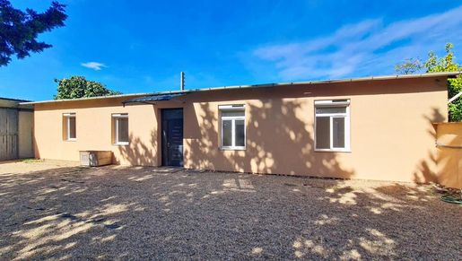 Maison 4 pièces 165 m² · à Marguerittes · 165 m² · 330 000 €