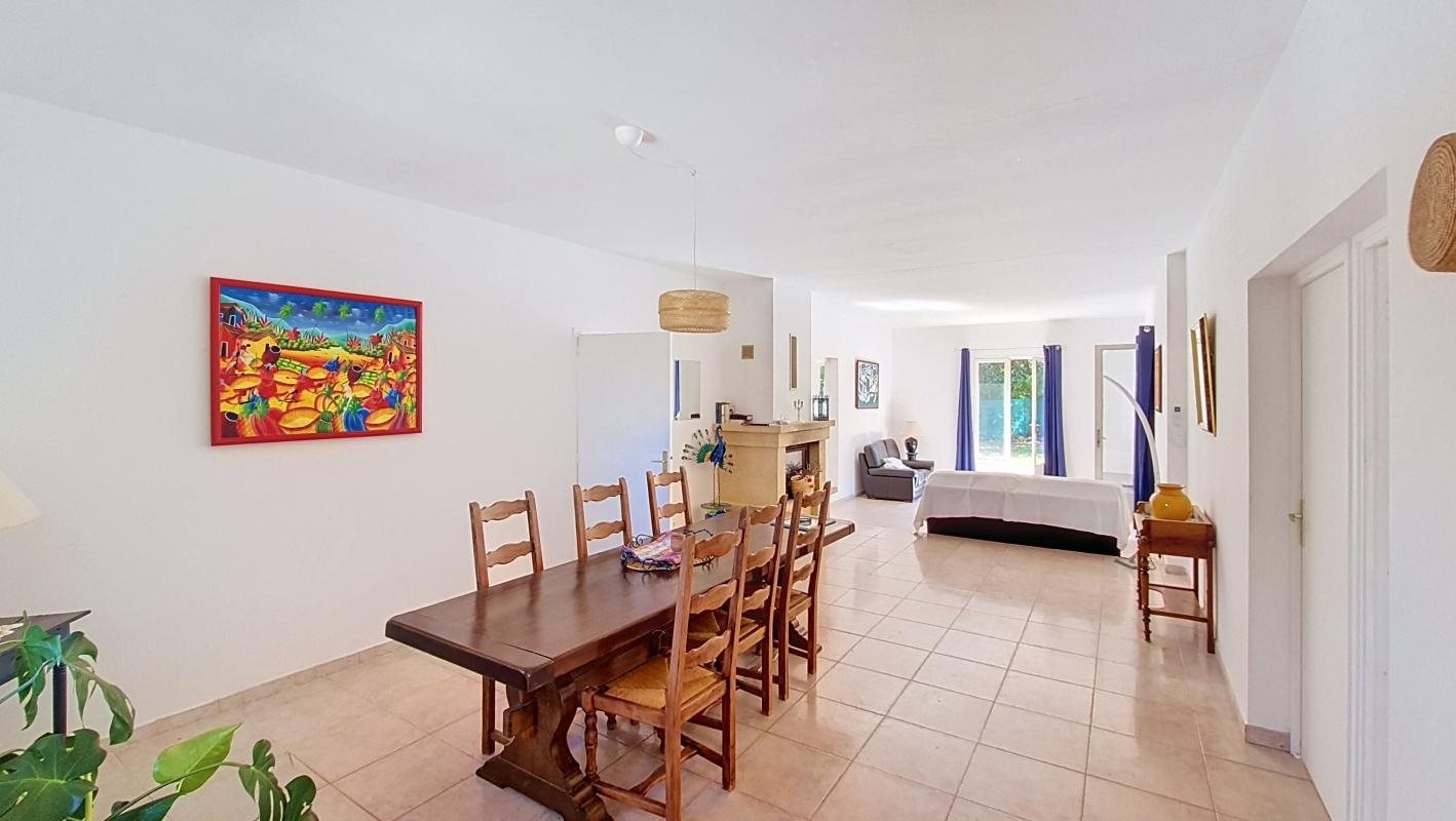 Maison à vendre, 113m², Uzès