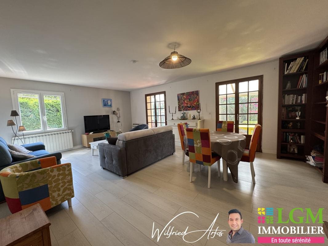 Maison à vendre, 115m², Gallargues-le-Montueux