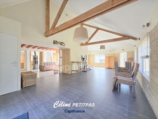 Maison 7 pièces 205 m² · à Iffendic · 205 m² · 282 000 €