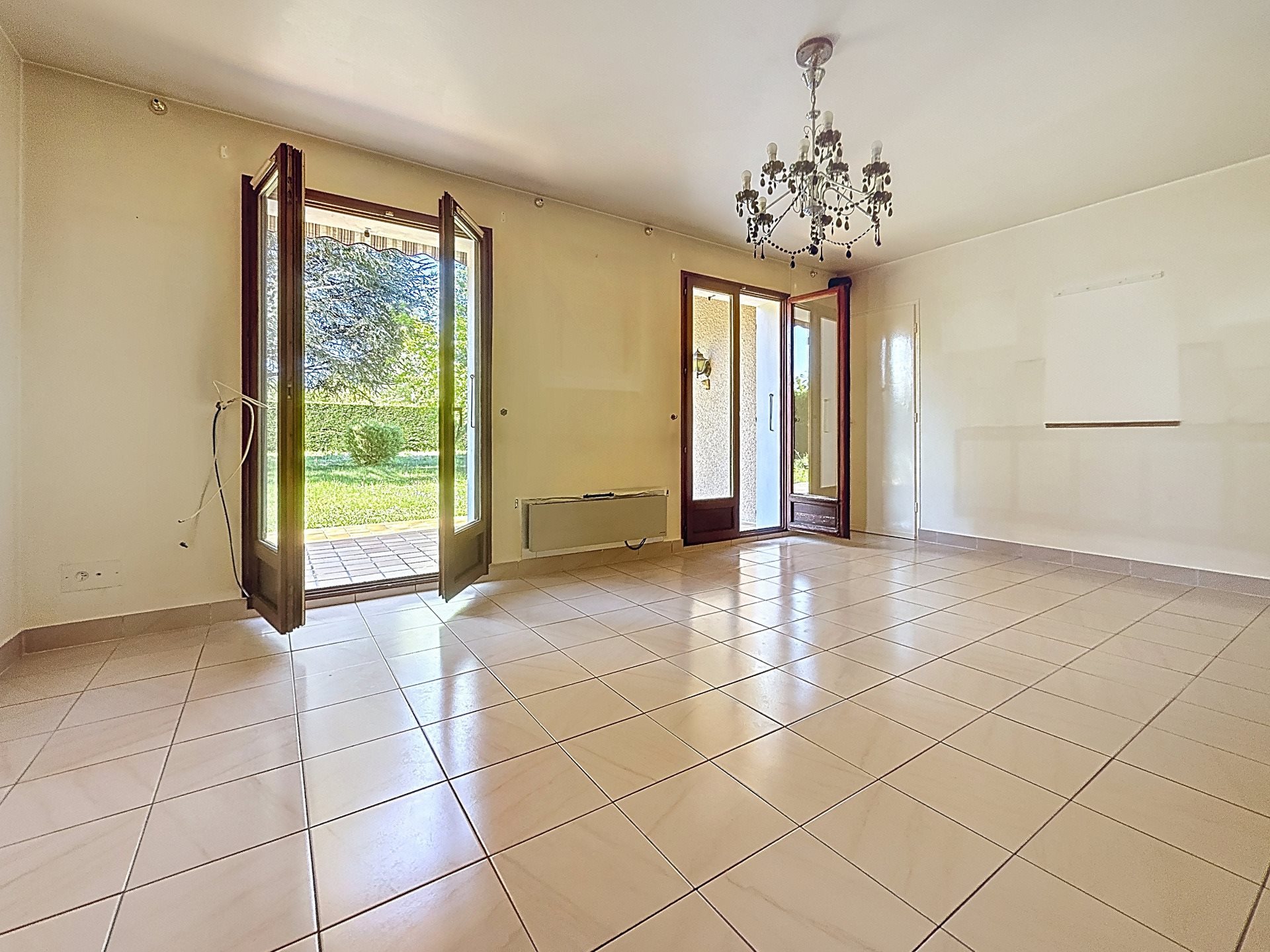 Maison à vendre, 144m², Saint-Genis-Pouilly