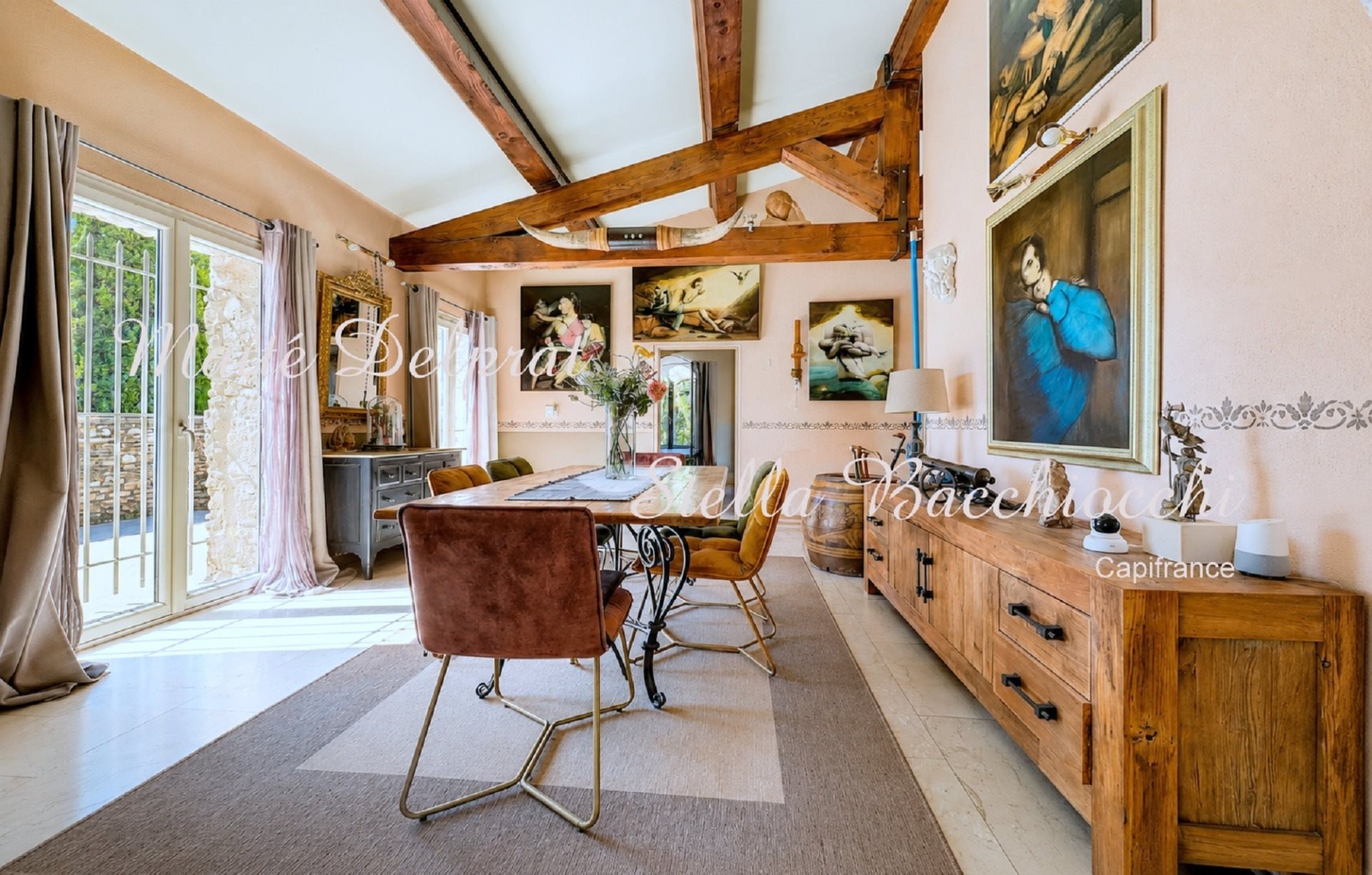Maison à vendre, 290m², Châteauneuf-de-Gadagne