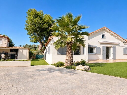 Maison 4 pièces 153 m² · à Vitrolles · 153 m² · 580 000 €