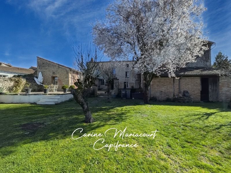 Maison à vendre, 238m², Saint-Maixent-l'Ecole