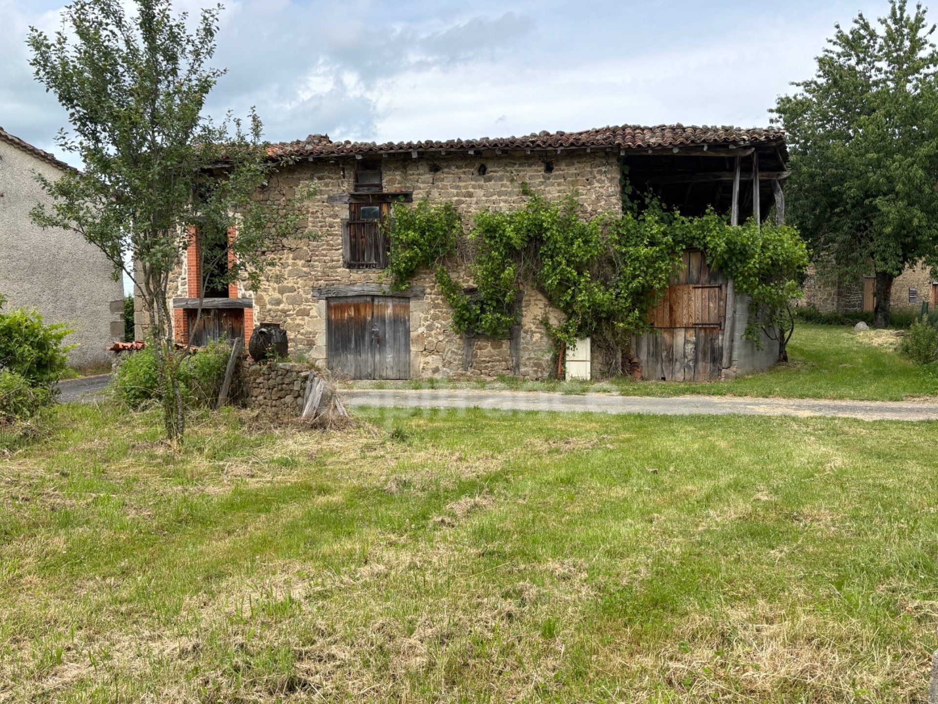 Maison à vendre, 77m², Tours-sur-Meymont