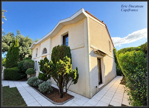 Maison 5 pièces 149 m² · à Mérignac · 149 m² · 715 000 €