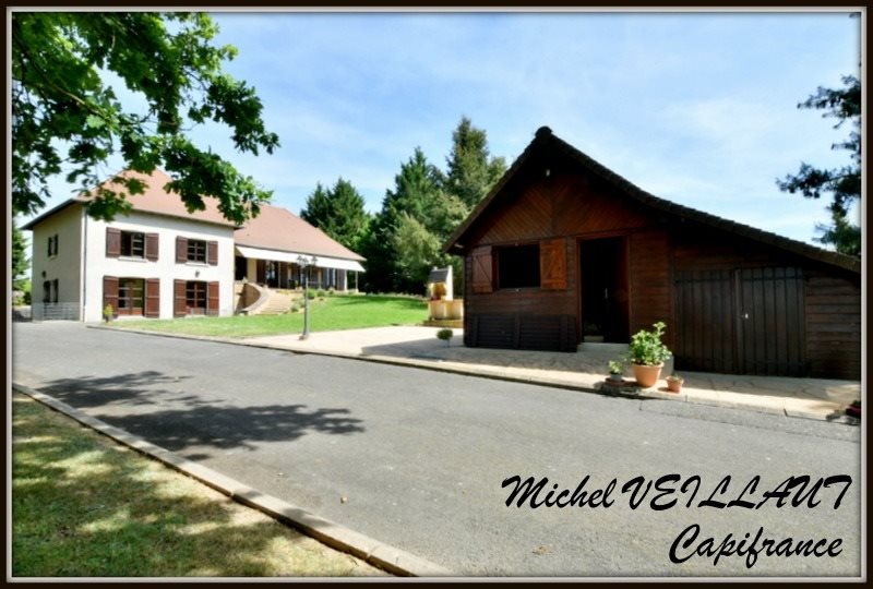 Maison à vendre, 365m², Cronat