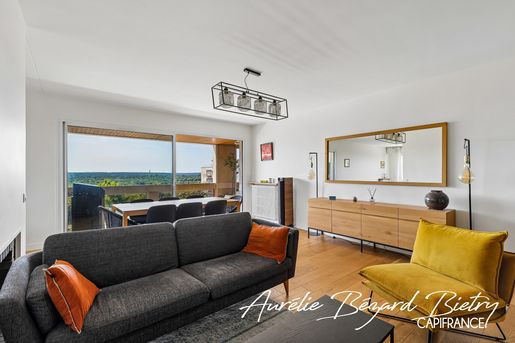 Appartement 4 pièces 112 m² · à Garches · 112 m² · 695 000 €