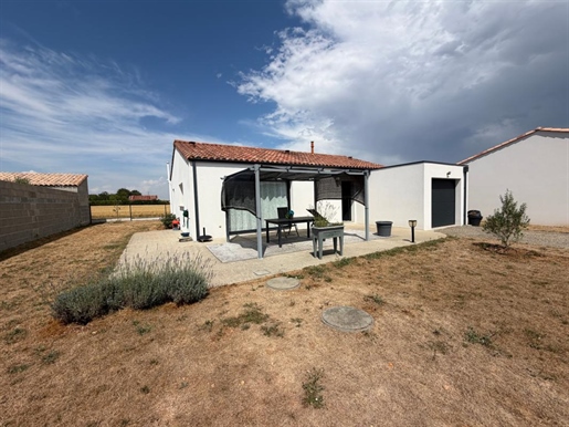 Maison 4 pièces 78 m² · à Les Magnils-Reigniers · 78 m² · 196 000 €