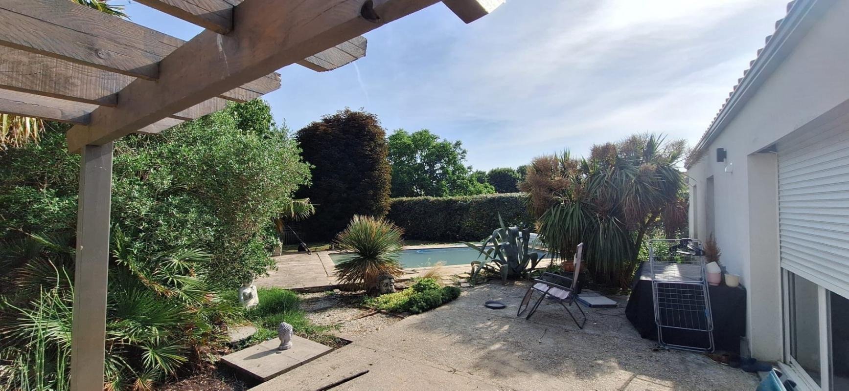 Maison à vendre, 100m², Corpe
