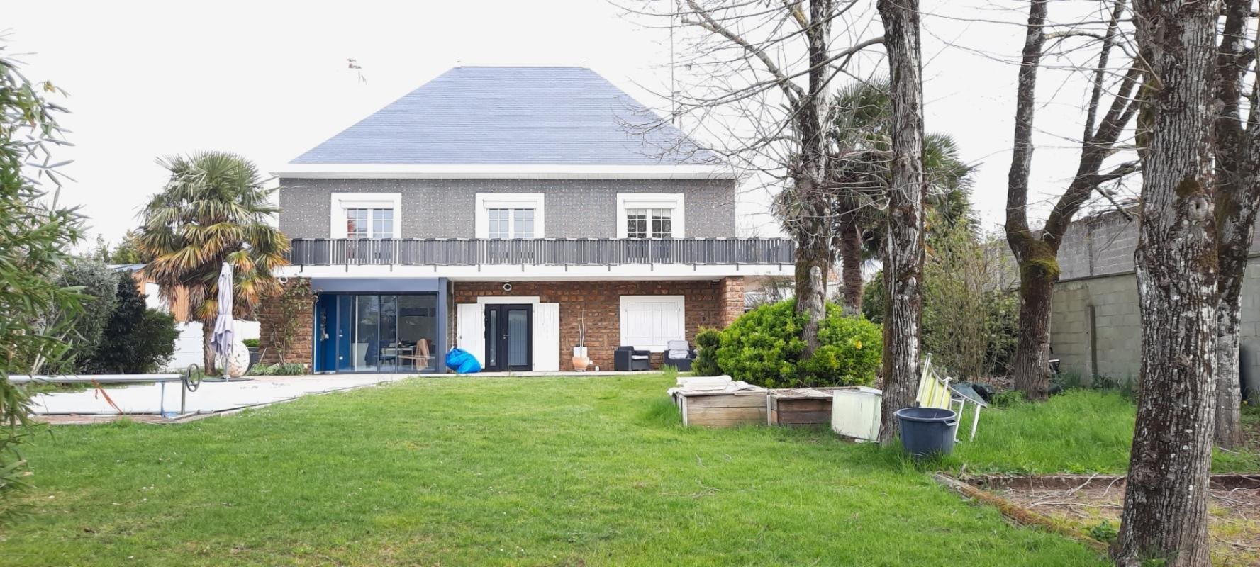 Maison à vendre, 237m², Luçon